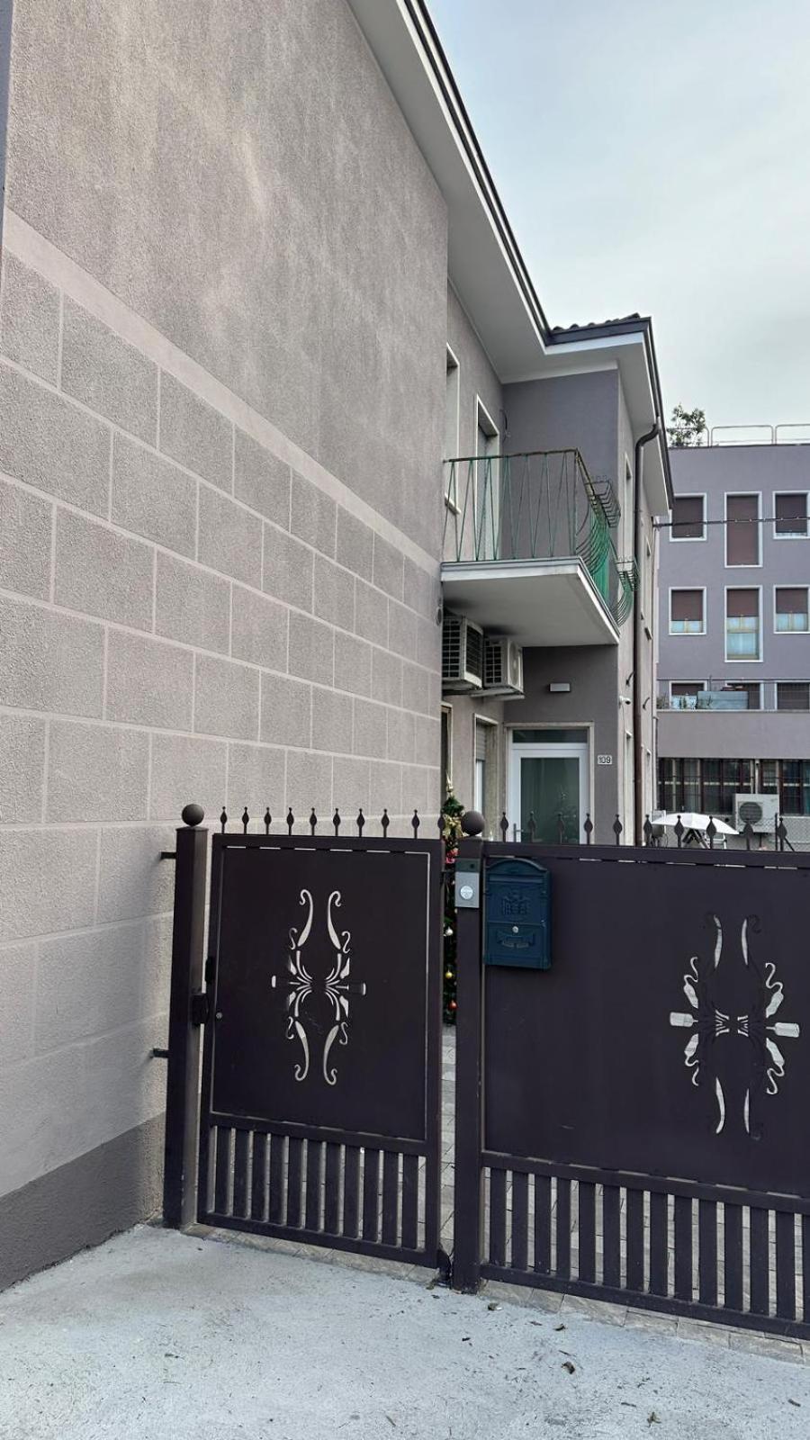 Casa Di Zina Apartment Verona Exterior foto